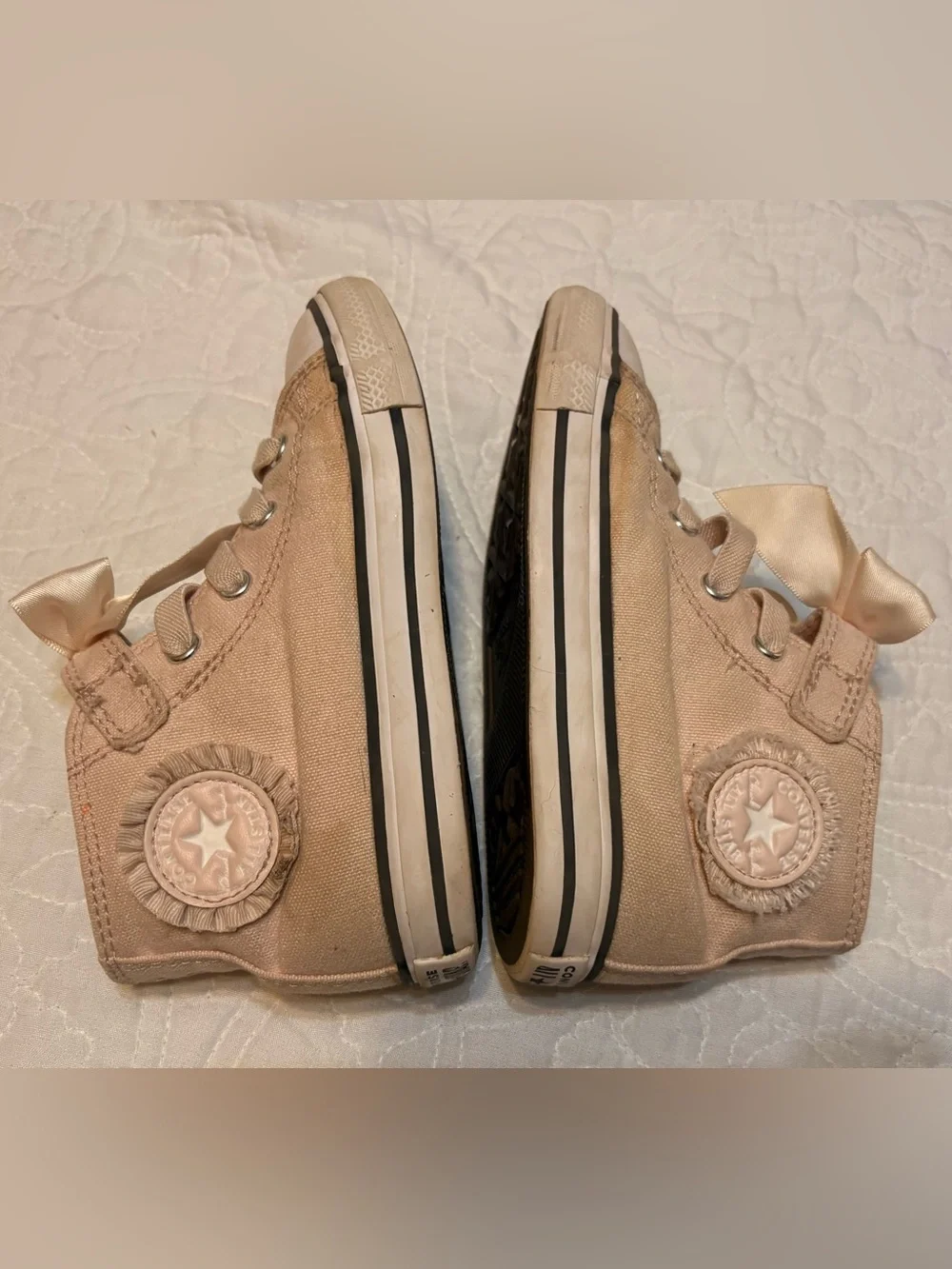 Converse Chuck Taylor All Star “Ruffles & Bows” High Top Sneakers- Pink- Size 10